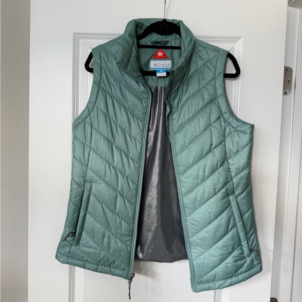 Columbia Women's Quilted Vest